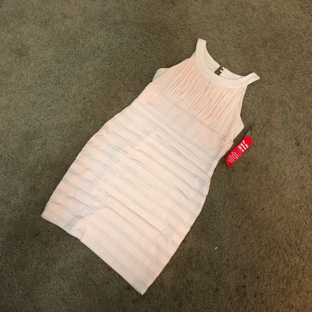 Light pink fitted dress