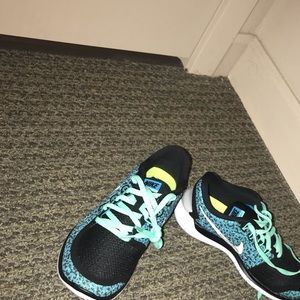 NEVER WORN Nike 5.0 Free Runs