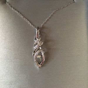 Zales Silver Necklace, Never Worn!