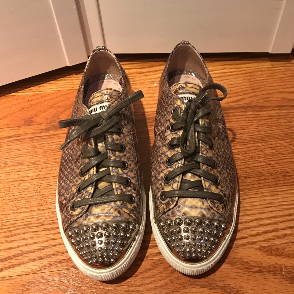 MIU MIU Sneakers