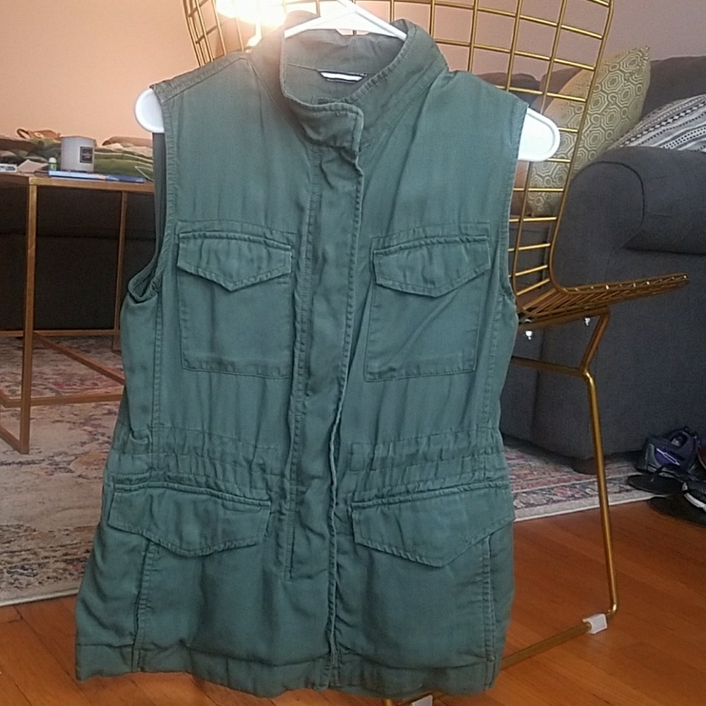 Gap Army Green Utility Vest