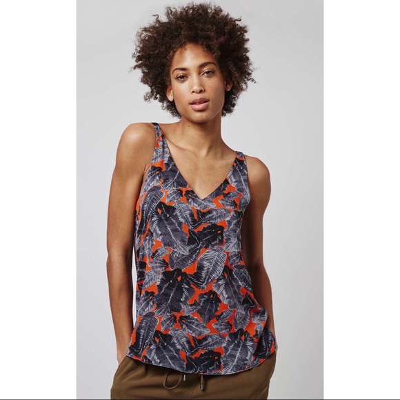 Top Shop Palm print double strap V-Front cami tank - Picture 2 of 6