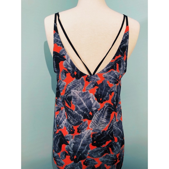 Top Shop Palm print double strap V-Front cami tank - Picture 5 of 6
