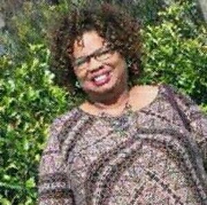 Meet your Posher, Adrienne