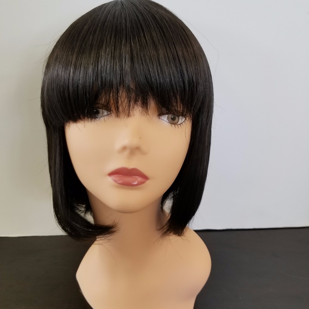 Chic Bob Cut Synthetic Wig