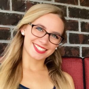 Meet your Posher, Courtney