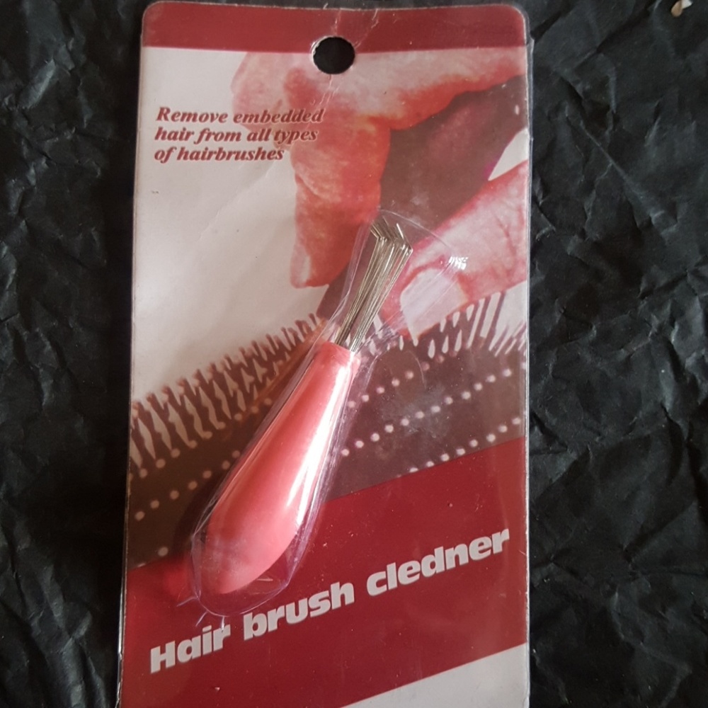 Hair brush cleaner