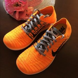 Womens Nike Free Run Flyknit