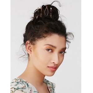 Free People gold moon and star bobby pins