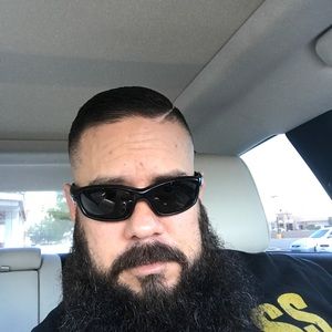 Meet your Posher, Joel