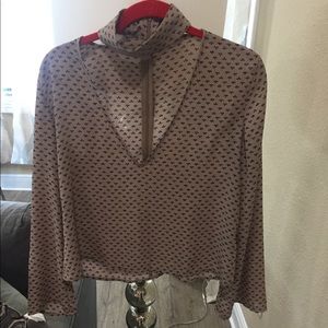 Olivaceous Top with Choker