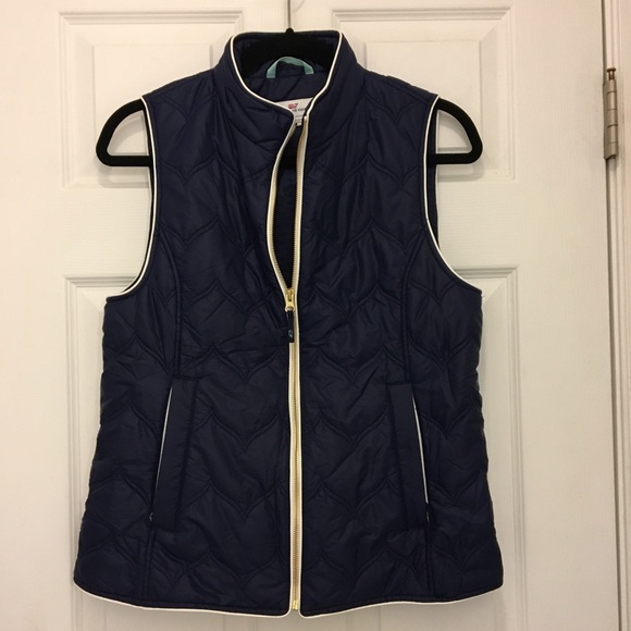 Navy Vineyard Vines Whale Tail Chevron Vest - Picture 1 of 6