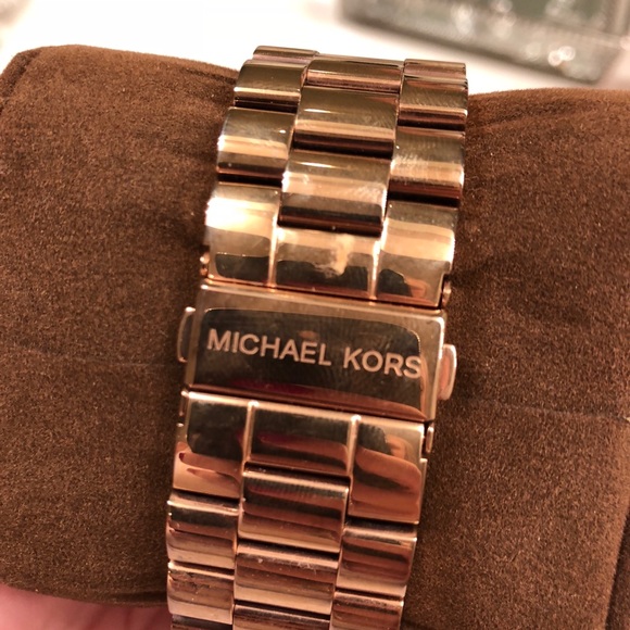?NWOT Rose Gold Michael Kors watch main image 4