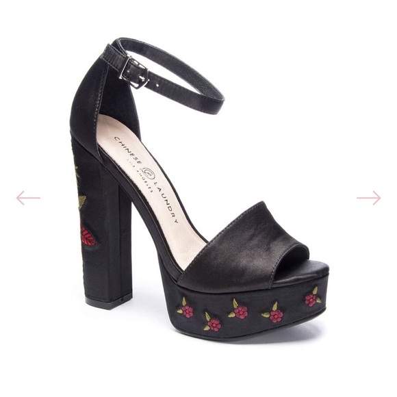Chinese Laundry Shoes - Chinese Laundry Embroidered Black Heels