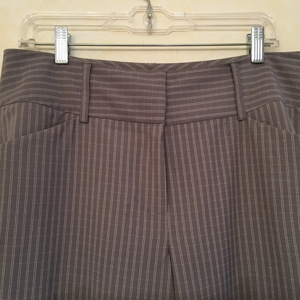 Bogari grey, pink & white cropped pant