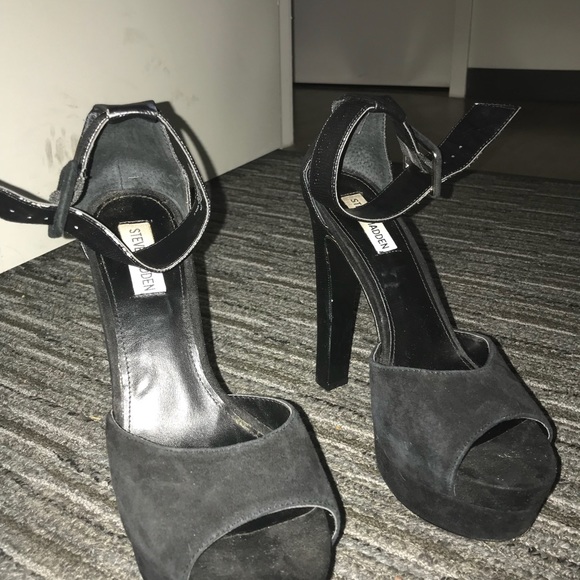 Steve Madden Black Diffuse Pumps - Picture 4 of 6