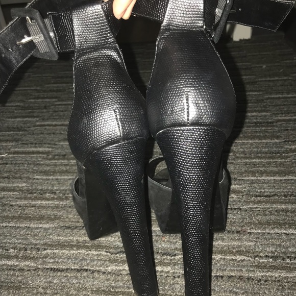 Steve Madden Black Diffuse Pumps - Picture 6 of 6