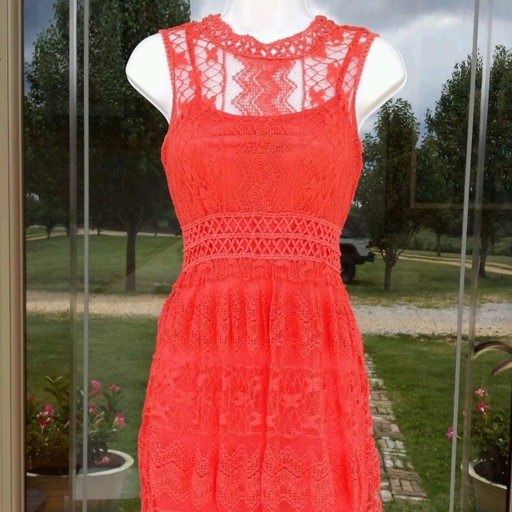 A'reve Anthropologie Free People coral lace lined