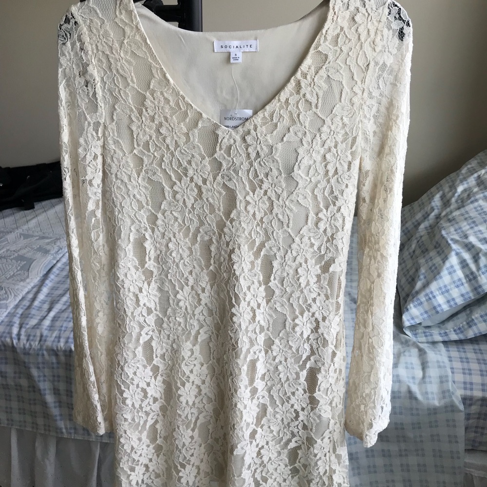 Ivory/Cream Lace Long Sleeve Dress