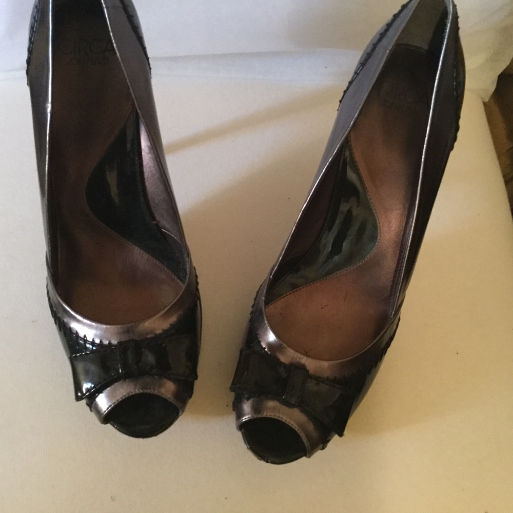 Circa Joan and David heels