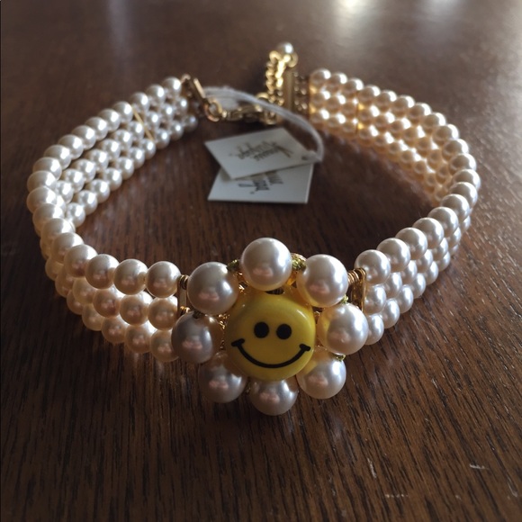 Vanessa Arizaga Smile Pearl Chocker - Picture 2 of 3