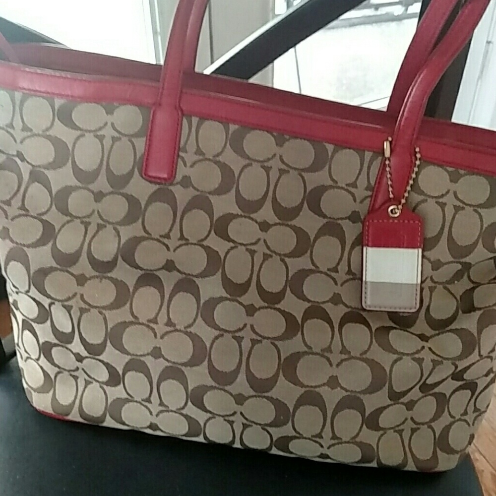 Handbag