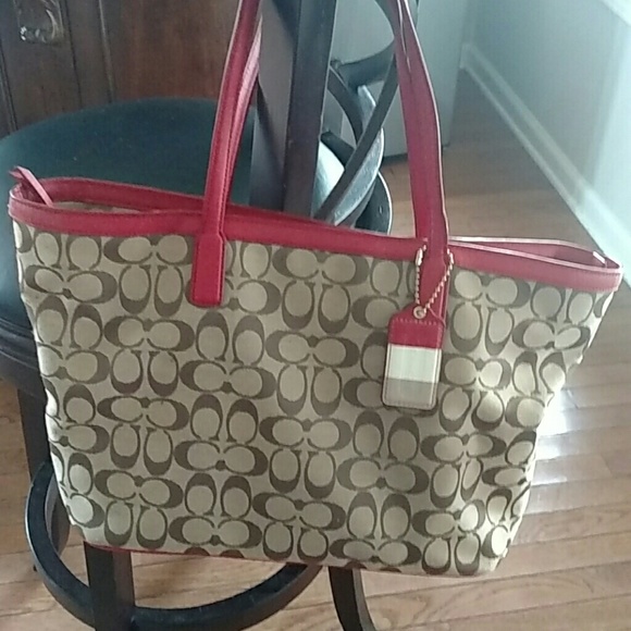 Handbag - Picture 2 of 2