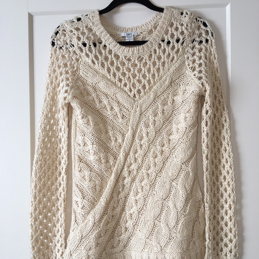 a BarIII small dark/cream sweater