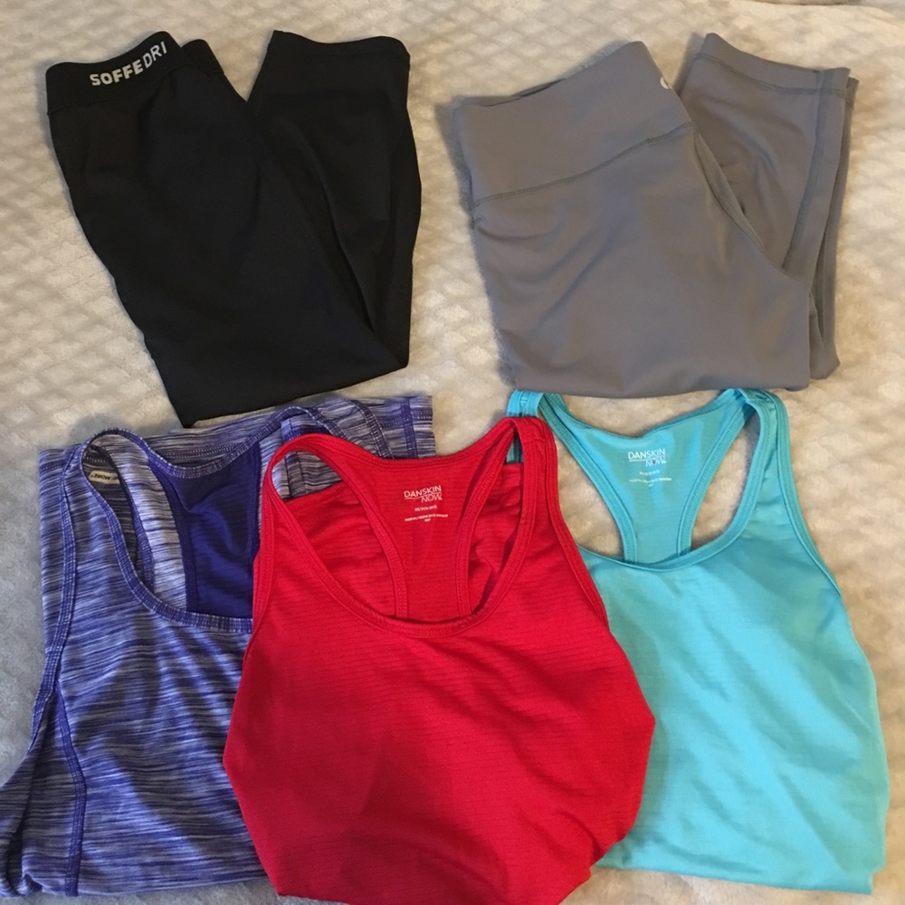 ATHLETIC BUNDLE!! (PRICE & ITEMS NEGOTIABLE)