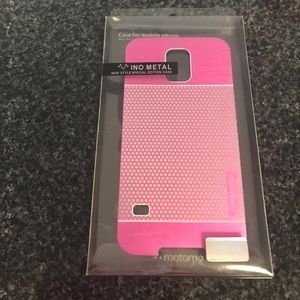 Pink metal phone case for Samsung Galaxy S5. NWT