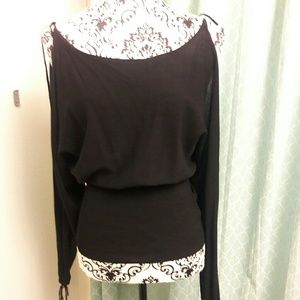 Open sleeve blouse