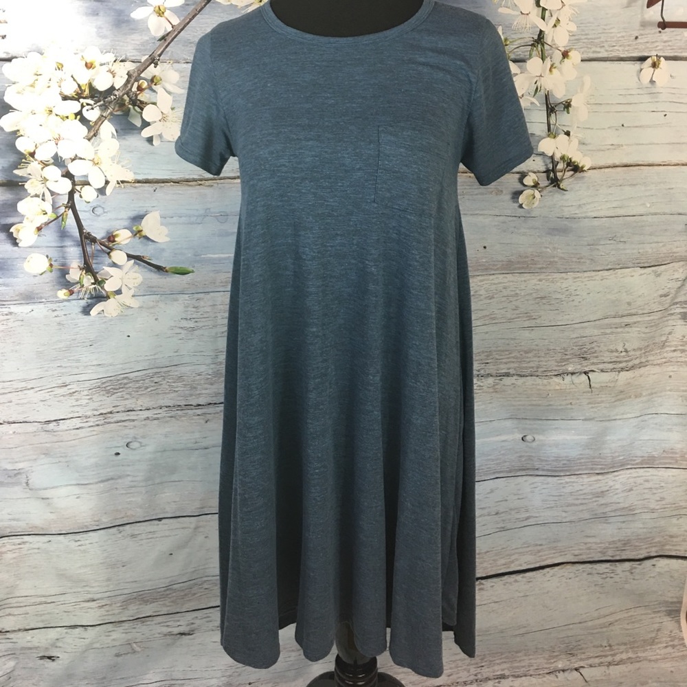 🦋 LuLaRoe Heathered Blue Carly