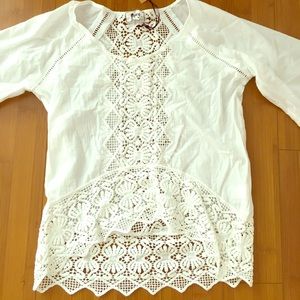 Nightcap linen and lace tunic blouse never worn