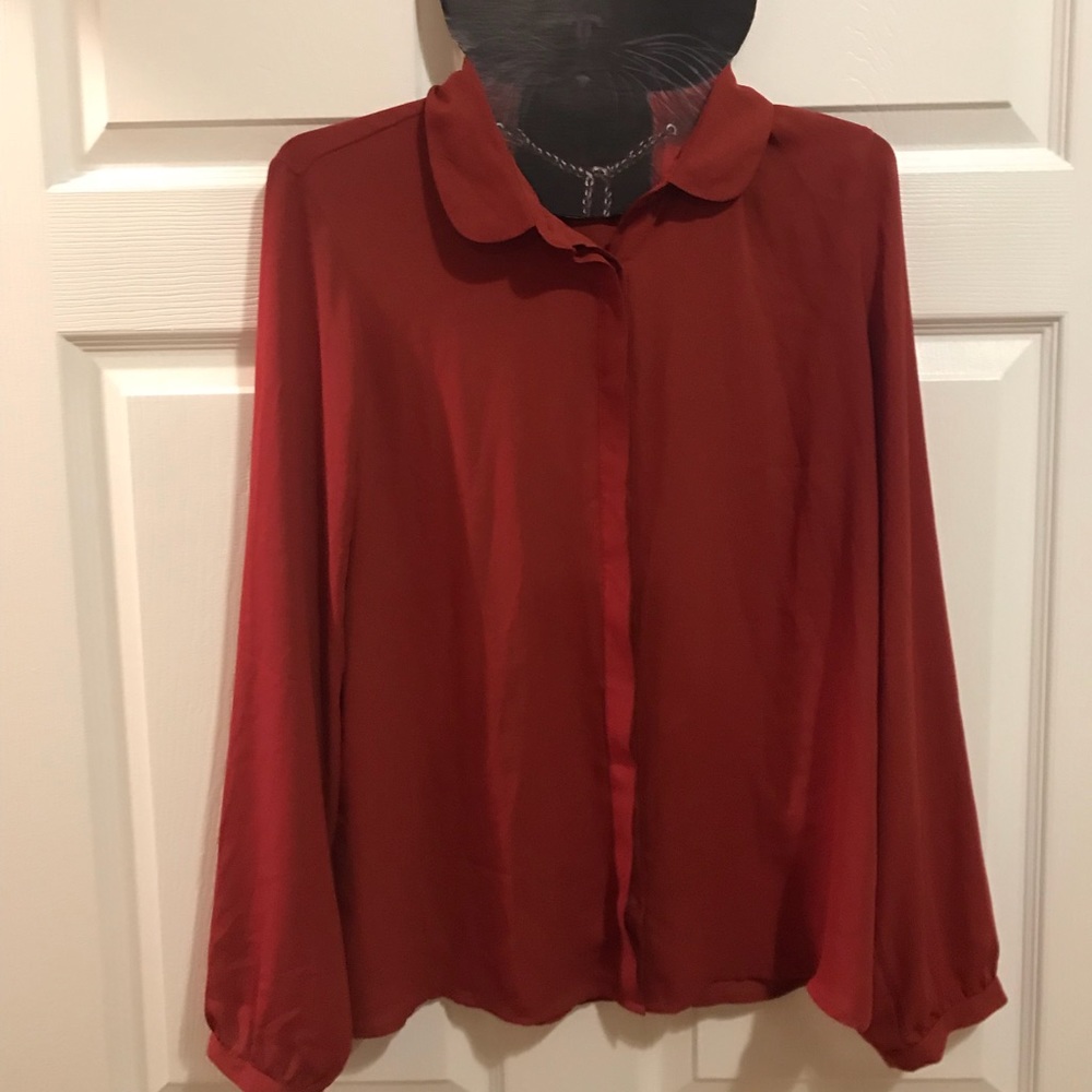 Forever 21 Peter Pan collar button up top