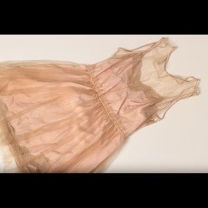 Women’s vintage tulle pink dress