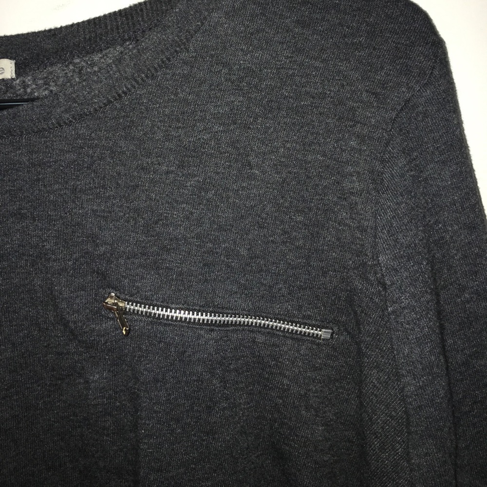 Sweater - Picture 3 of 3