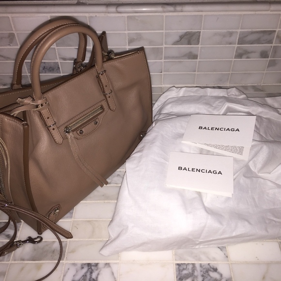 Balenciaga Beige PAPIER A6 ZIP AROUND - Picture 3 of 7