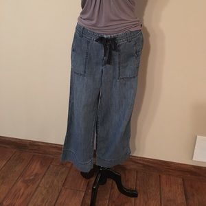 Gap denim Capri pants