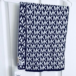 Michael Kors Knit Scarf