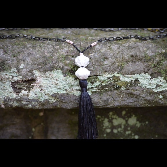 Handmade necklace - Picture 2 of 4