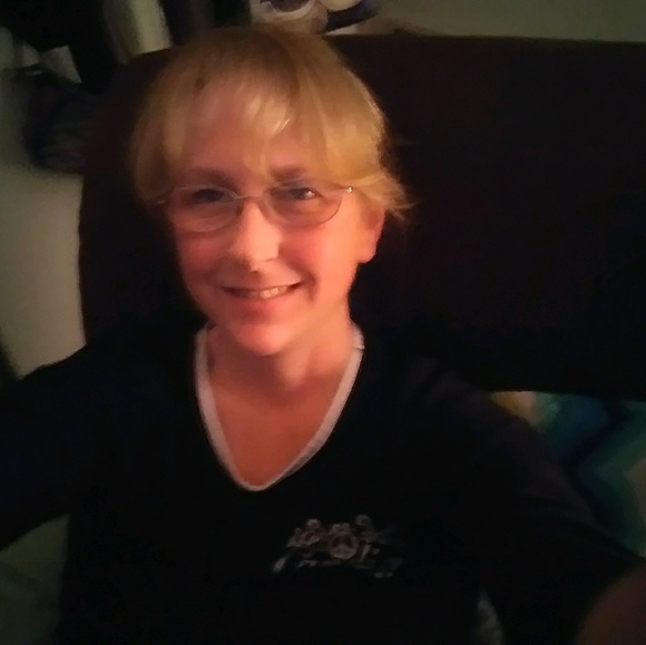 Meet your Posher, Jan - Picture 1 of 1