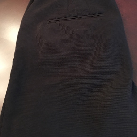 🍼 Black Maternity Shorts - Picture 4 of 4