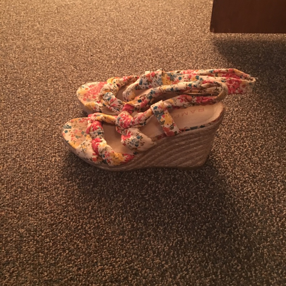 Wedges - Picture 3 of 5