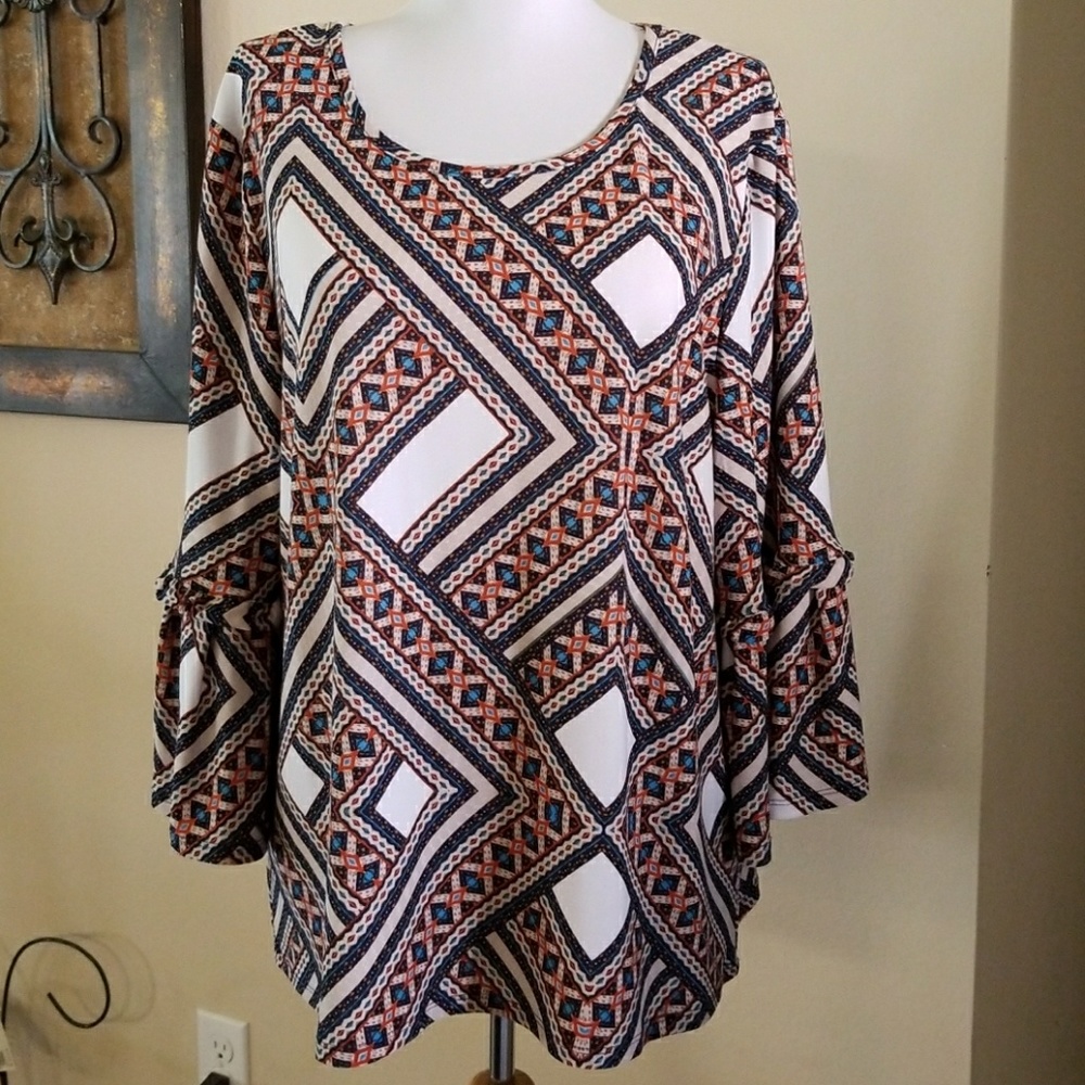 CHICO  Winter Festive Bell Sleeve Top