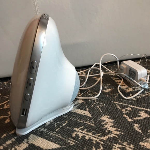 Wake Up Your Way Light & Alarm Clock - Picture 5 of 6