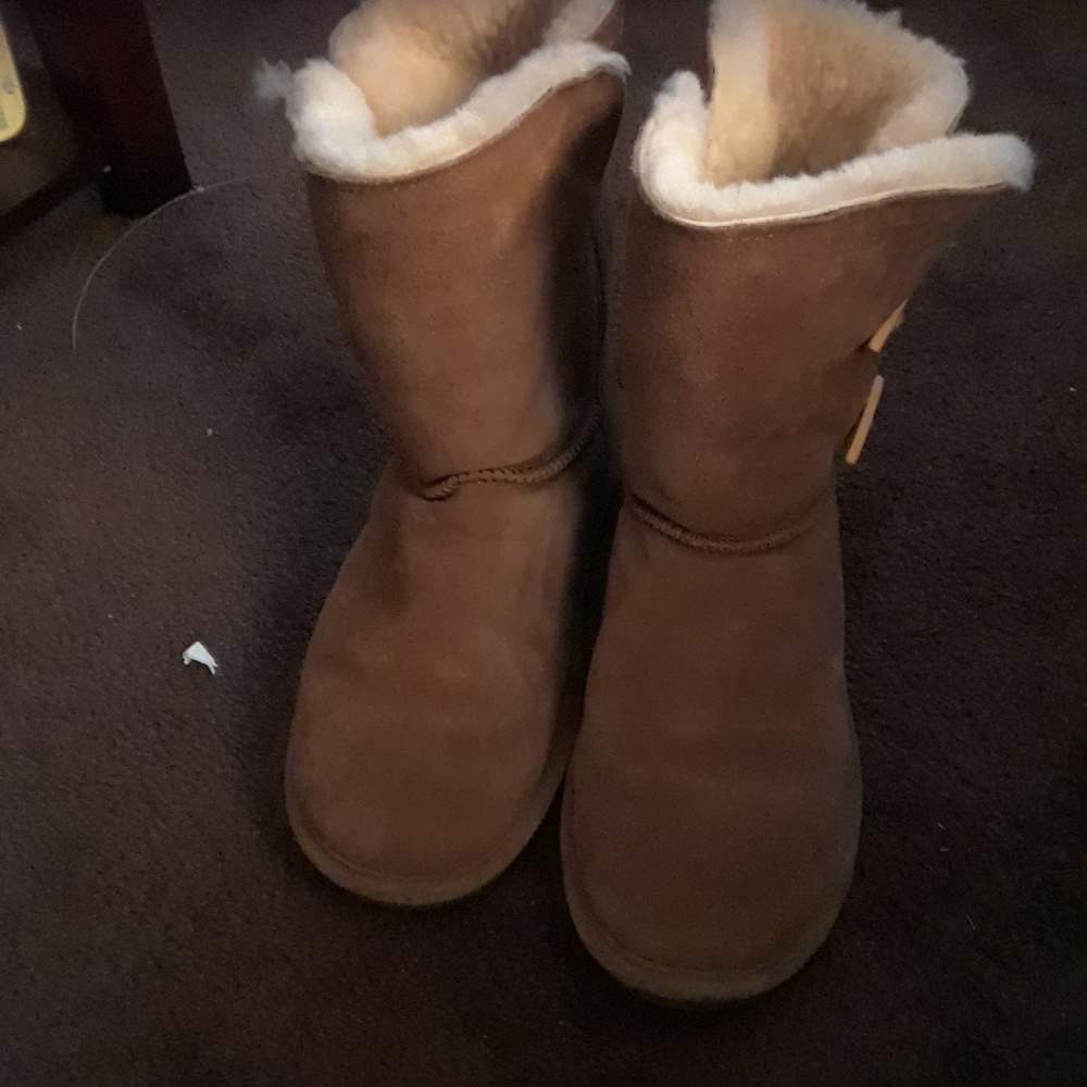 Boots - Picture 4 of 4