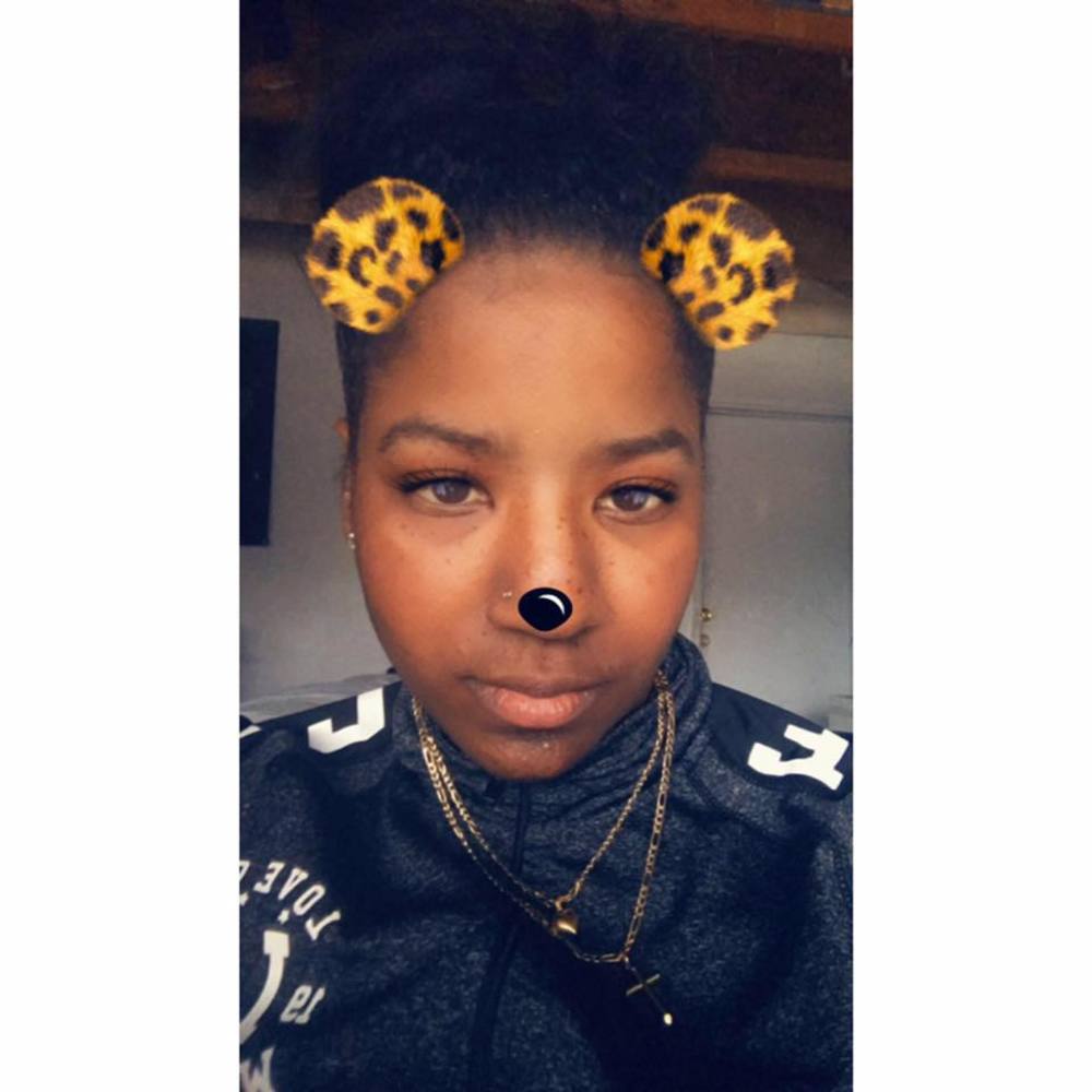 Meet your Posher, Arielle