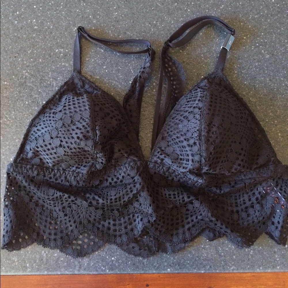Victoria’s Secret Crochet Bralette Black
