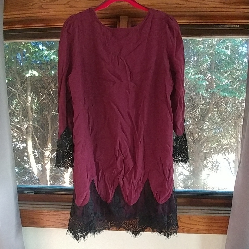 Dress - Picture 2 of 4