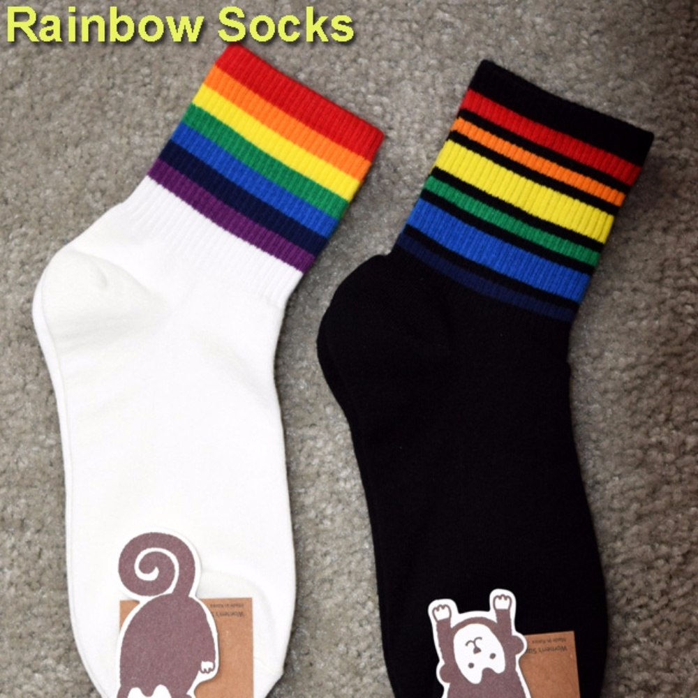 🚫sold out🚫NWT Women's Socks Rainbow 2.Black - Picture 2 of 3